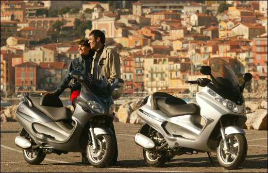 Piaggio 8 & X9 250 21.jpg