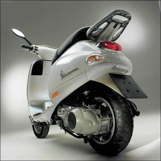 Vespa ET4 125-150 24.jpg
