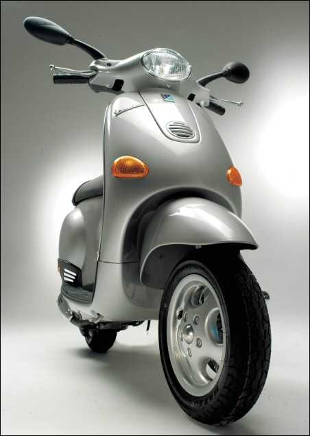 Vespa ET4 50 25.jpg