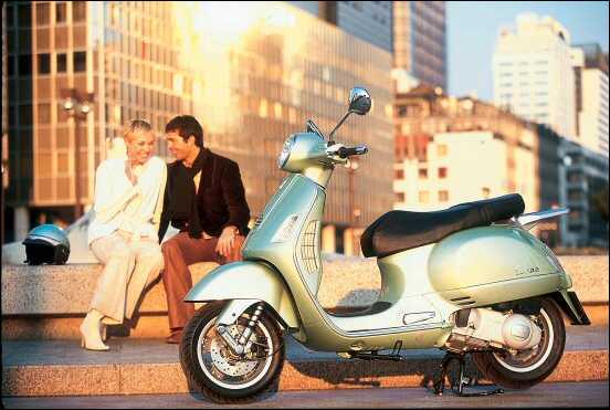 Vespa GT200 52.jpg